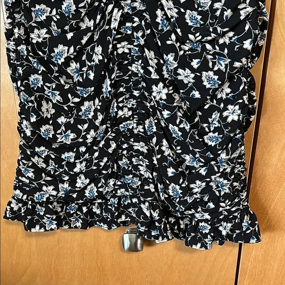 Veronica Beard Black and Blue Scoop Neck Sundress - Picture 6 of 7